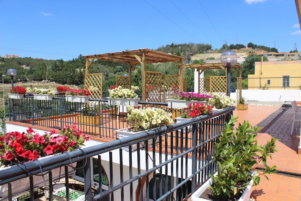 B&B Pizzo Cannicchio มาเตรา ภายนอก รูปภาพ