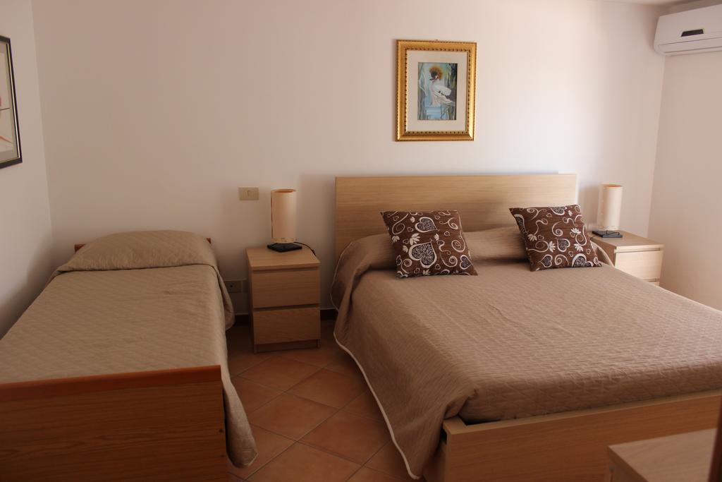 B&B Pizzo Cannicchio มาเตรา ภายนอก รูปภาพ